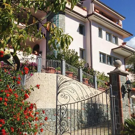 Apartment Albarosa *