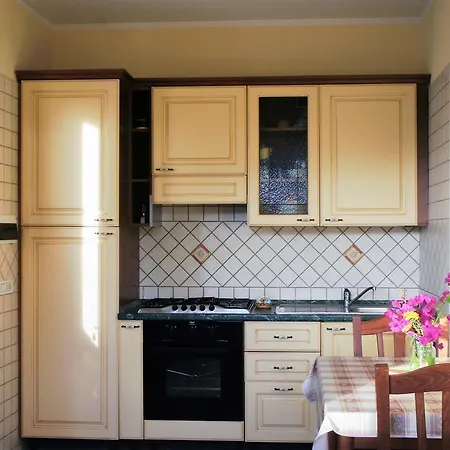 Albarosa Apartment